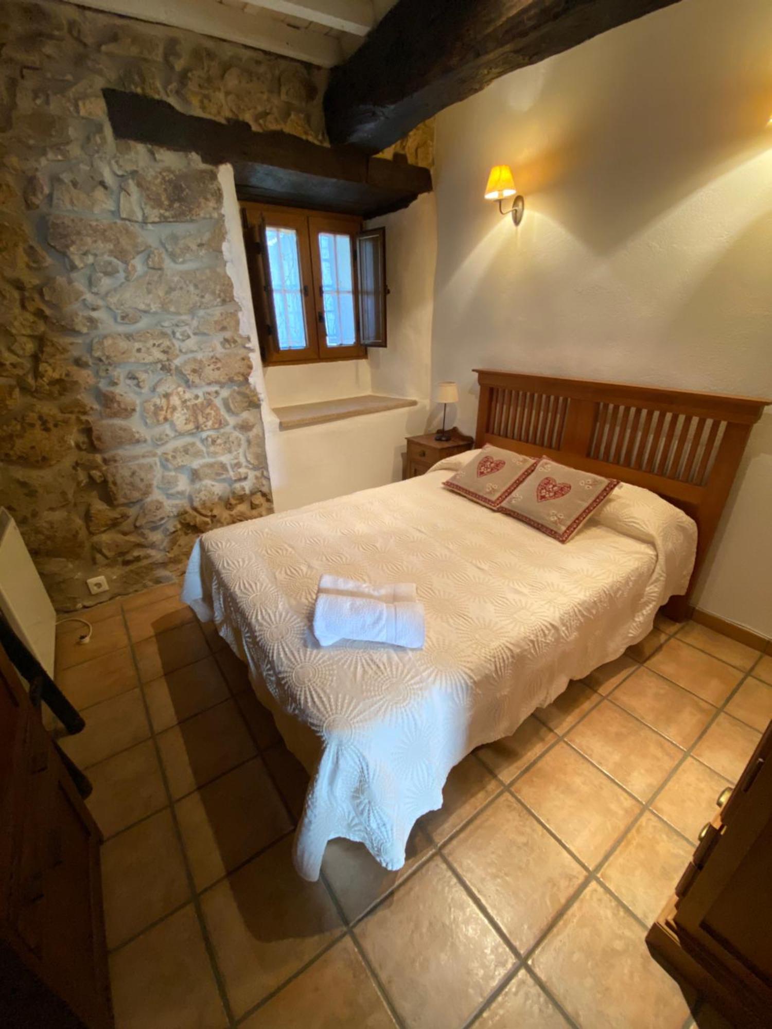 Apartamentos Rurales La Antigua Fonda Candelario Exterior photo